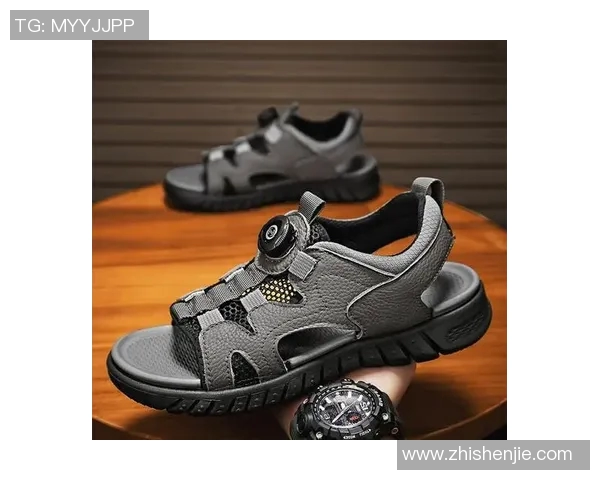 男童足球明星包头凉鞋时尚舒适运动风潮流搭配推荐